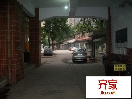 安裝公司家屬院外景圖  