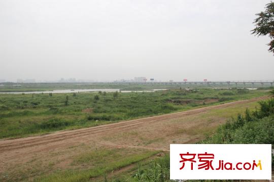 水岸明珠周邊渭河