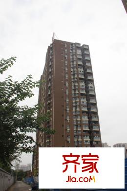 水岸明珠施工進(jìn)度圖（攝于2015年7月15日）