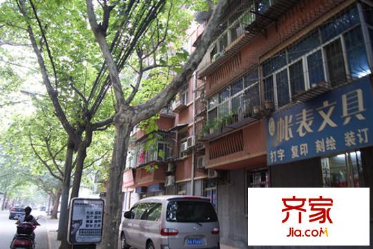 農(nóng)業(yè)廳家屬院外景圖 
