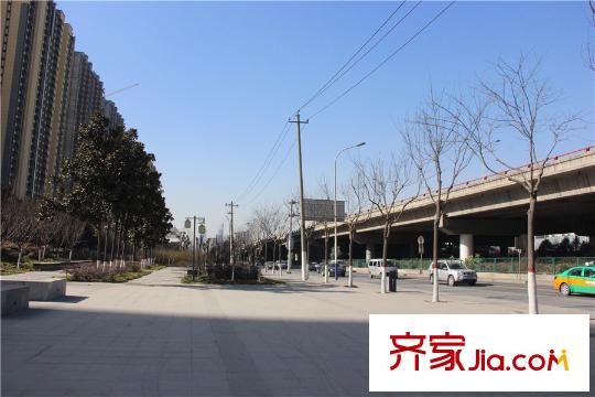 時(shí)豐中央公園周邊南三環(huán)