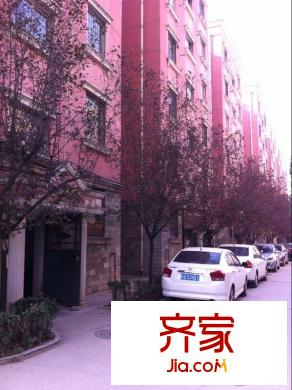 寧馨苑小區(qū)外景圖 