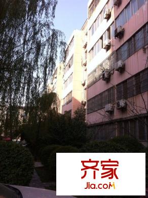 寧馨苑小區(qū)外景圖 