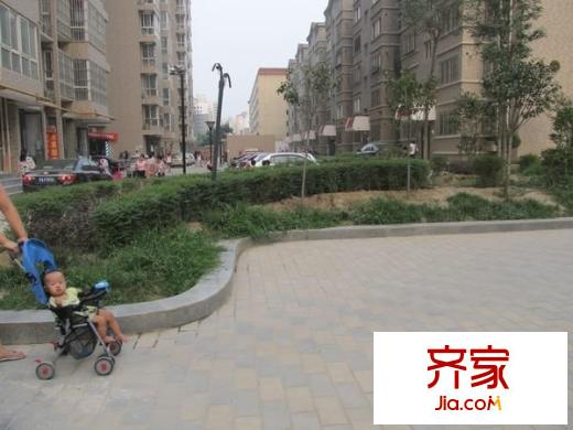 金仕華城外景圖 