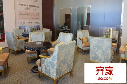 中海?悅峰售樓部?jī)?nèi)部（2015-12-3）