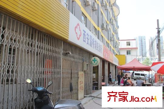 漫蓮芯城周邊便利店