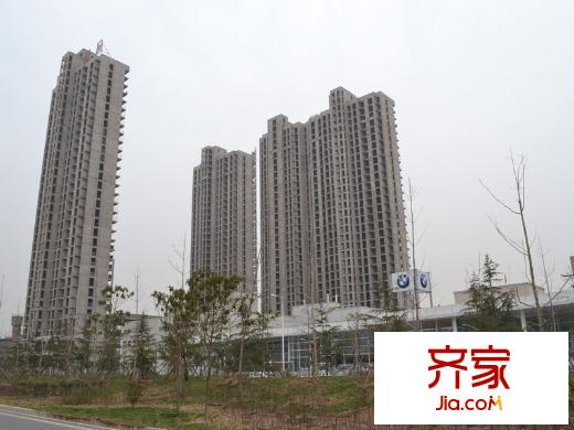 五星臻品施工進(jìn)度（攝于2013.3）