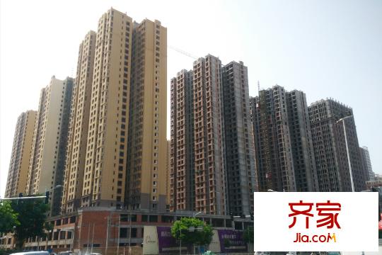 雅荷紫金陽光施工進(jìn)度（攝于2015-6-3）