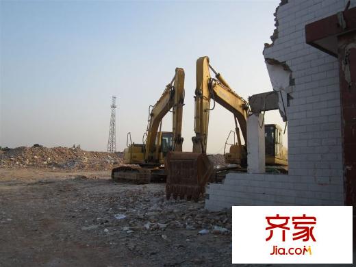 南飛鴻天錦工程進(jìn)度（拍攝于2013-6）