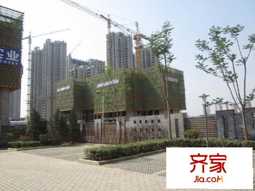宏府?麒麟山施工進度圖（攝于2013-05-08）