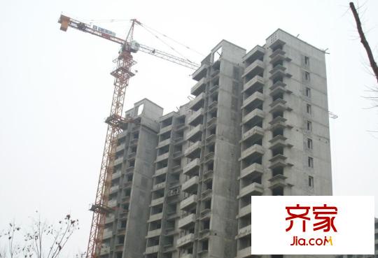 華府御園2號(hào)樓已經(jīng)封頂（2015-12-1）