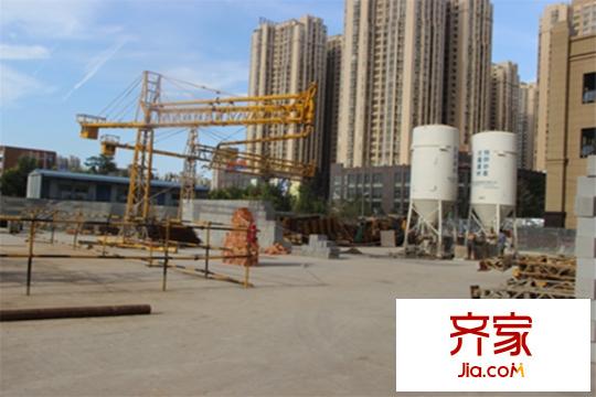 海平方米?暖暖的宅項(xiàng)目施工現(xiàn)場(chǎng)（攝于2015.4.15）