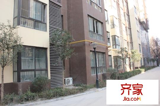 馨雅園B座現(xiàn)房實景（2015-12-27）