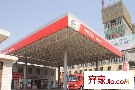 80年代周邊配套-加油站