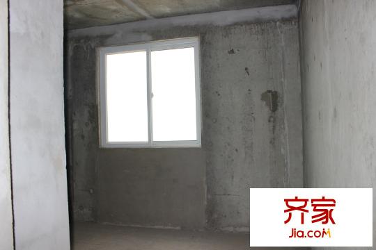 東方綠洲毛坯實景（20150803）
