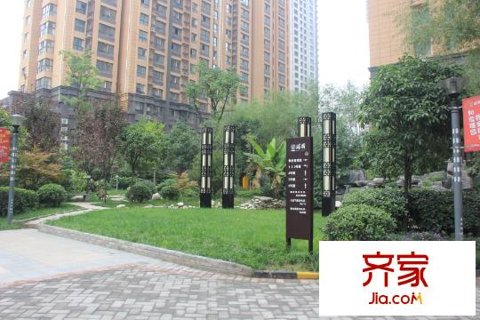 中國?鐵建瑞園小區(qū)（攝于2015年9月17日）