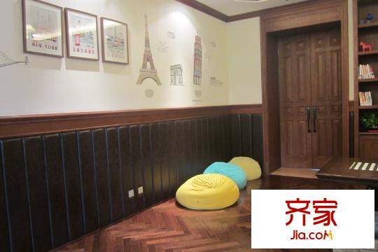 高科麓灣國際社區(qū)售樓部幼兒園（2015.10.11）