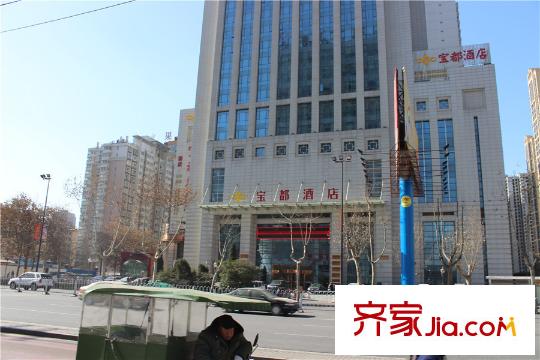 名京?九合院周邊商業(yè)實景圖（攝于2015年1月21日）