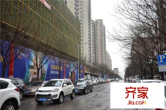 朱雀云天商業(yè)進度實景2015.3