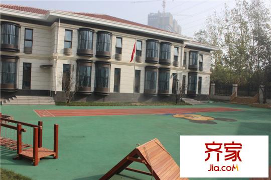 建邦華庭