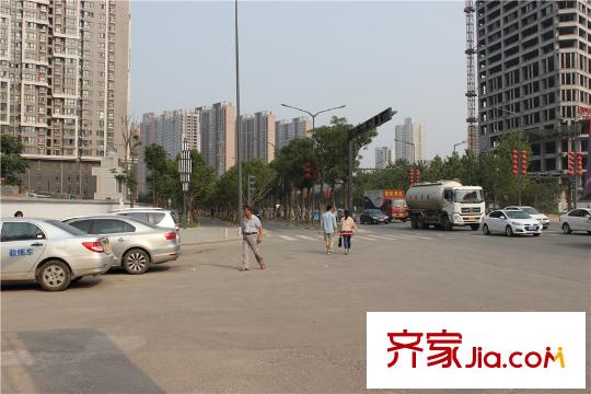中建開元城周邊配套―道路