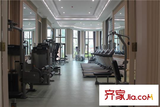 恒大江灣項(xiàng)目配套健身房