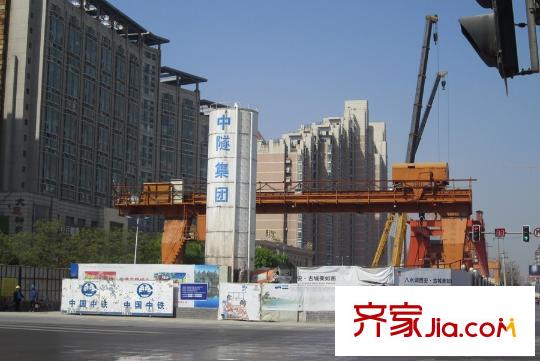 中華世紀(jì)城?馬上周邊配套―地鐵三號線（在建）