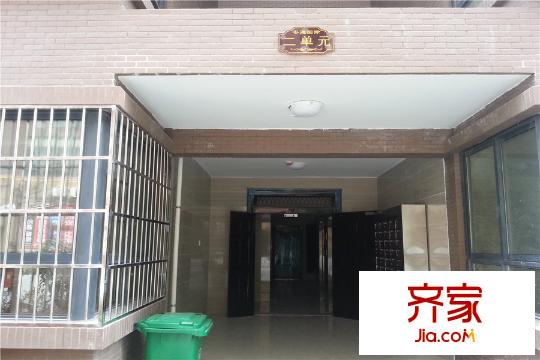 安馳國際小區(qū)二單元門口（2015.06.17）