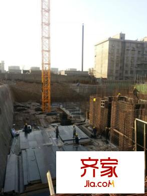 西紡逸品園實(shí)景圖工程進(jìn)度（2012.11）