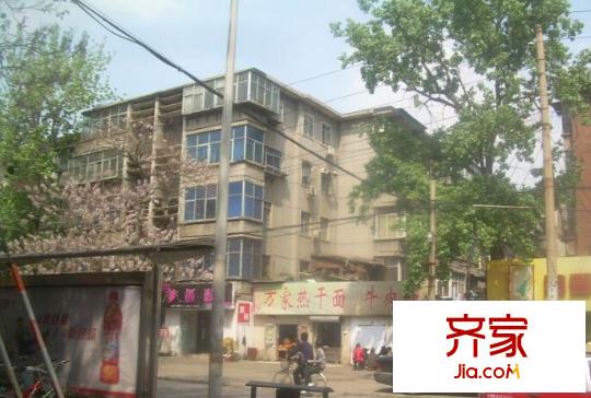 市政家屬院外景圖 