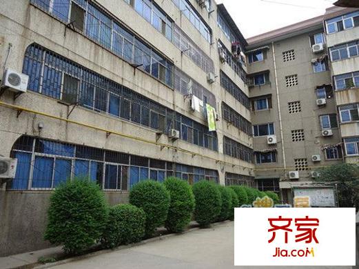 市政家屬院外景圖 