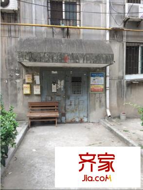 省建八公司家屬院外景圖 