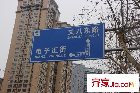 坤元TIME周邊指示牌（攝于2015-3-10）