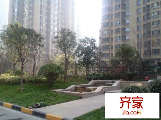 華遠(yuǎn)君城外景圖 