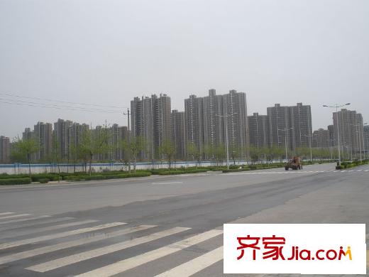 高科尚都周邊綠地世紀城