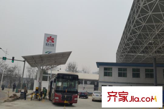 尚中心周邊商業(yè)