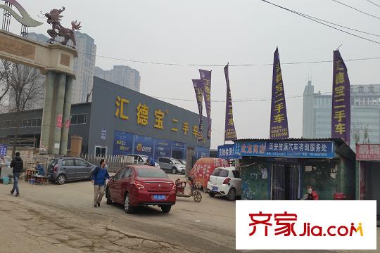 尚中心周邊商業(yè)