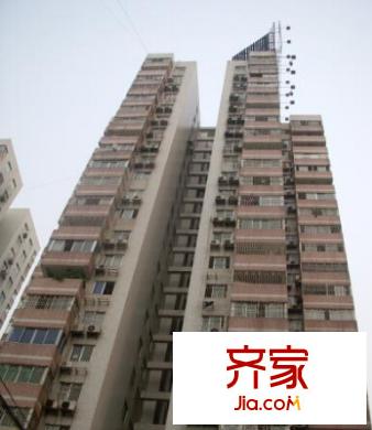 龍?jiān)反髲B外景圖 