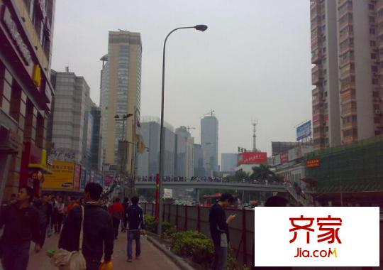 龍?jiān)反髲B外景圖 