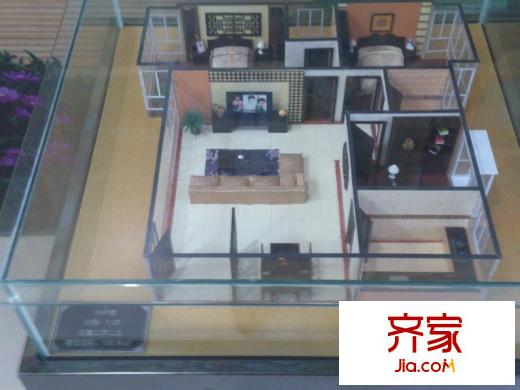 龍江國際城實(shí)景圖戶型圖實(shí)景（2013.4）