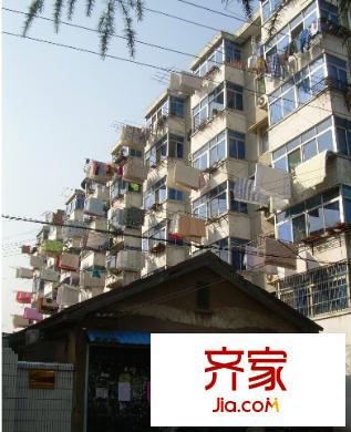 省三建公司家屬院外景圖 