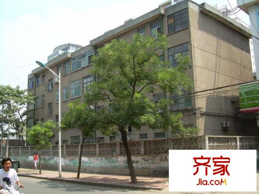 電機廠家屬院外景圖 