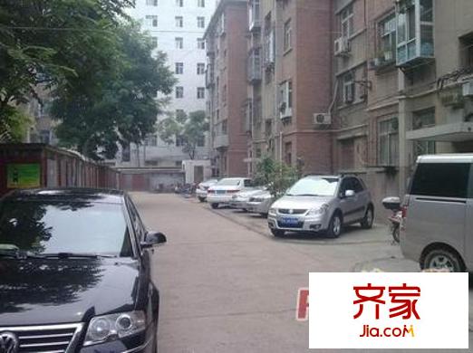 糖坊街單位家屬院外景圖 