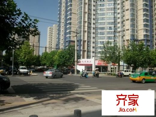 高新品閣外景圖 