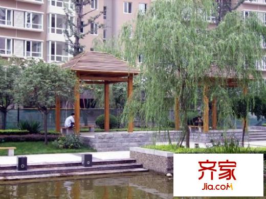 穎園