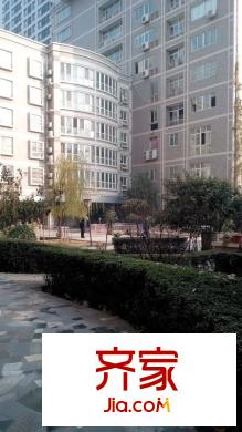 萬強(qiáng)藝術(shù)家外景圖 