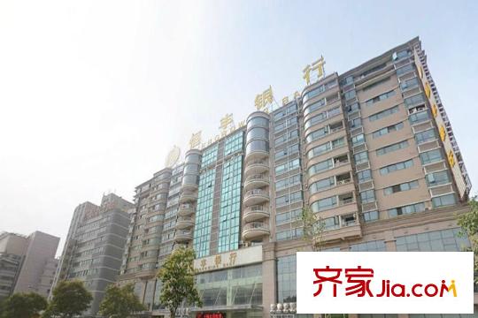 新旅城周邊配套-銀行