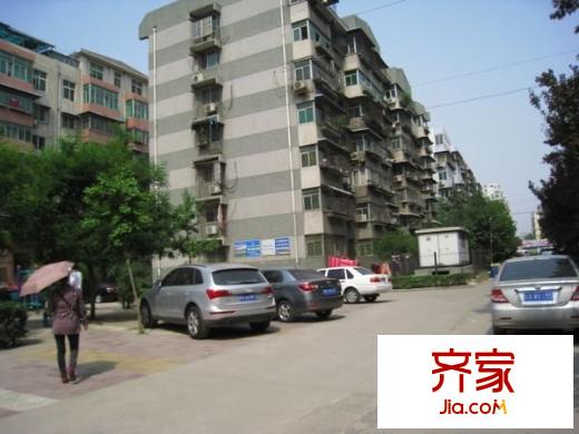 傘塔路丹尼爾小區(qū)外景圖 