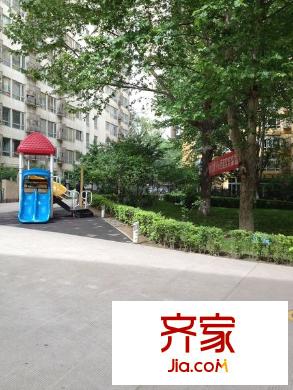 新興港灣