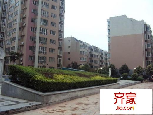悅明園小區(qū)外景圖 
